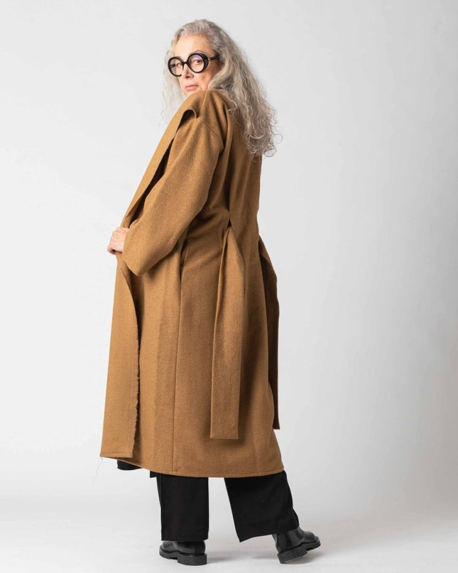 CHIO Extra Long Wool Coat – Timeless Italian Outerwear - Coat - ZEROBARRACENTO