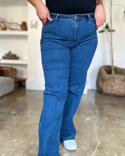 Judy Blue Full Size High Rise Straight Jeans - Trendsi