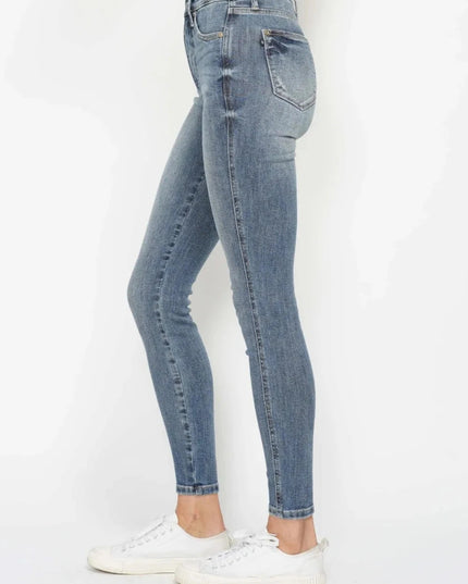 Judy Blue Full Size Tummy Control Contrast Wash Skinny Jeans - Trendsi