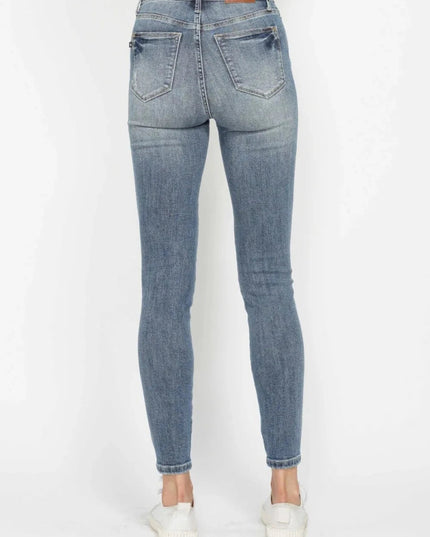Judy Blue Full Size Tummy Control Contrast Wash Skinny Jeans - Trendsi