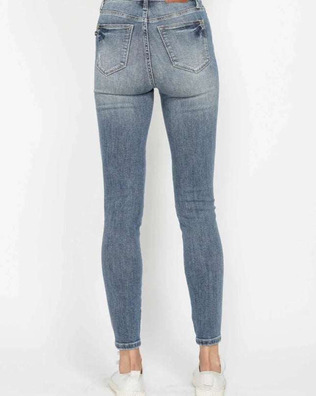 Judy Blue Full Size Tummy Control Contrast Wash Skinny Jeans - Trendsi