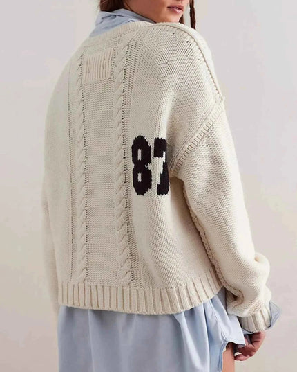 Number 81 Oversized Cable Knit Sweater - Trendsi