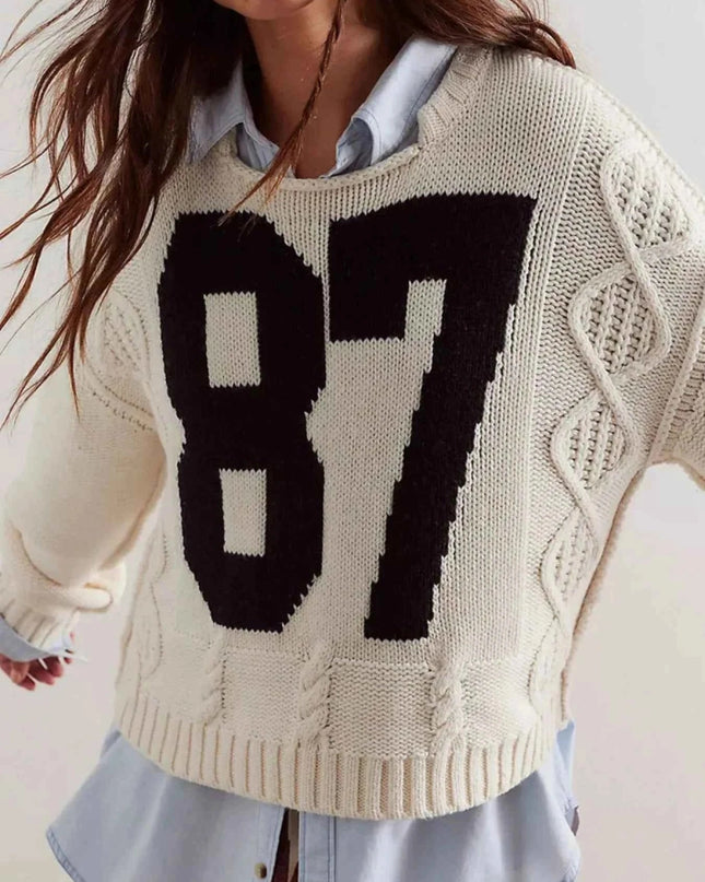 Number 81 Oversized Cable Knit Sweater - Trendsi
