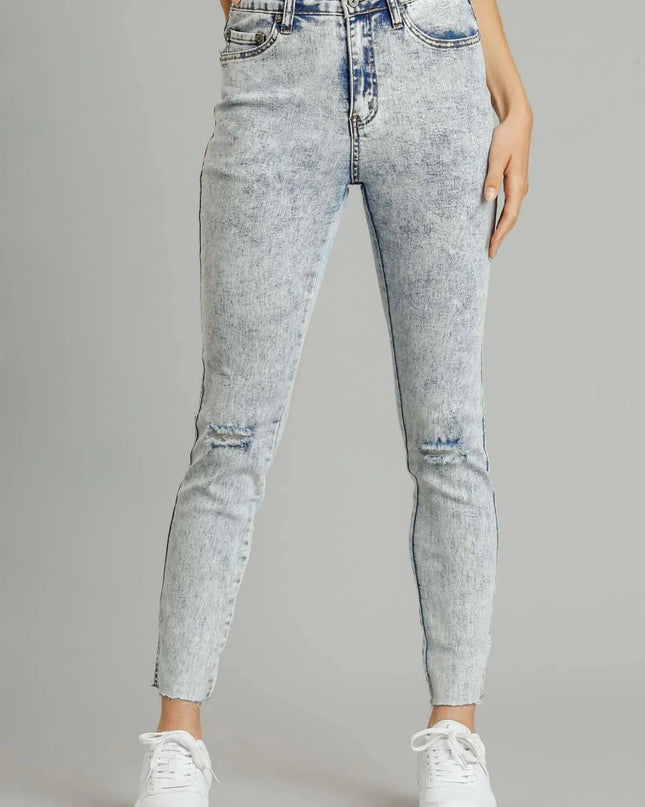 Umgee 5 - Pockets Distressed Detail Stretch Denim Skinny Jeans with Unfinished Hem - Trendsi