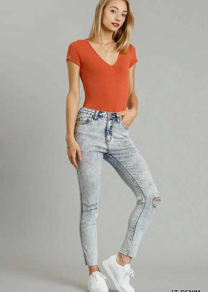 Umgee 5 - Pockets Distressed Detail Stretch Denim Skinny Jeans with Unfinished Hem - Trendsi