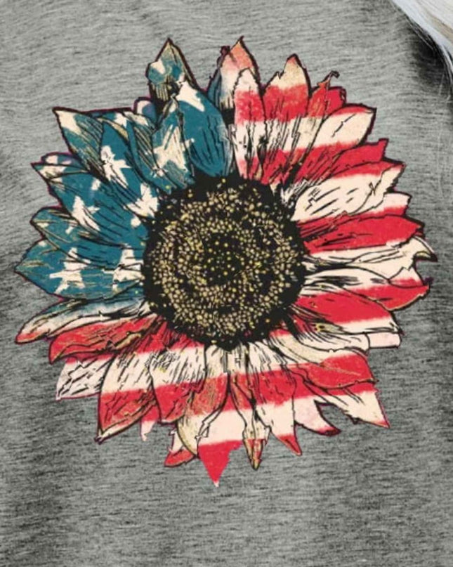 US Flag Flower Graphic Tee - Trendsi