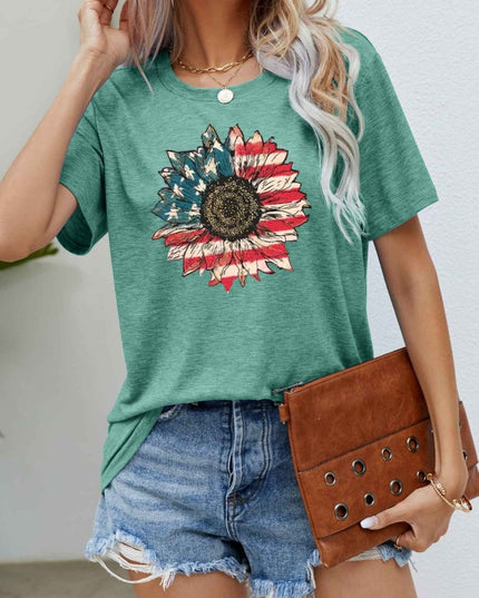 US Flag Flower Graphic Tee - Trendsi